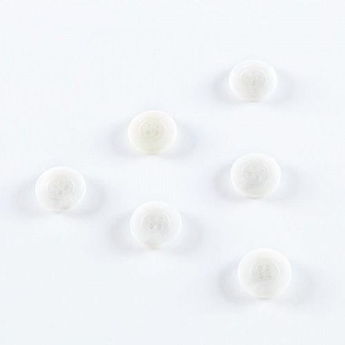 Пуговица с проколами 20 мм пластик 497399 белый