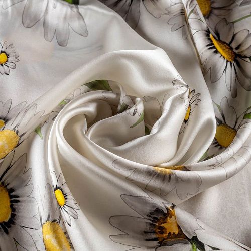 Шелк натуральный К13-933 молочный принтованный